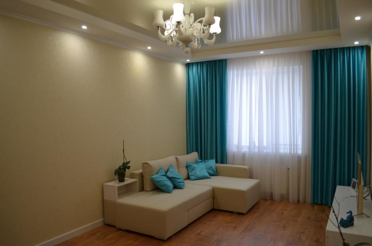 Apartment On Getmana Vigovskogo 49 Rivne Exterior foto