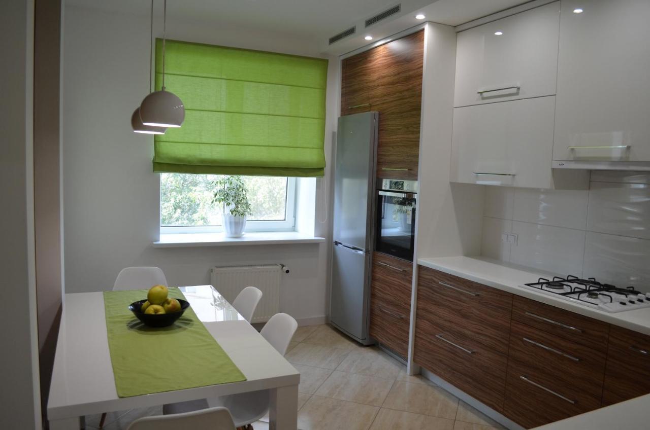 Apartment On Getmana Vigovskogo 49 Rivne Exterior foto